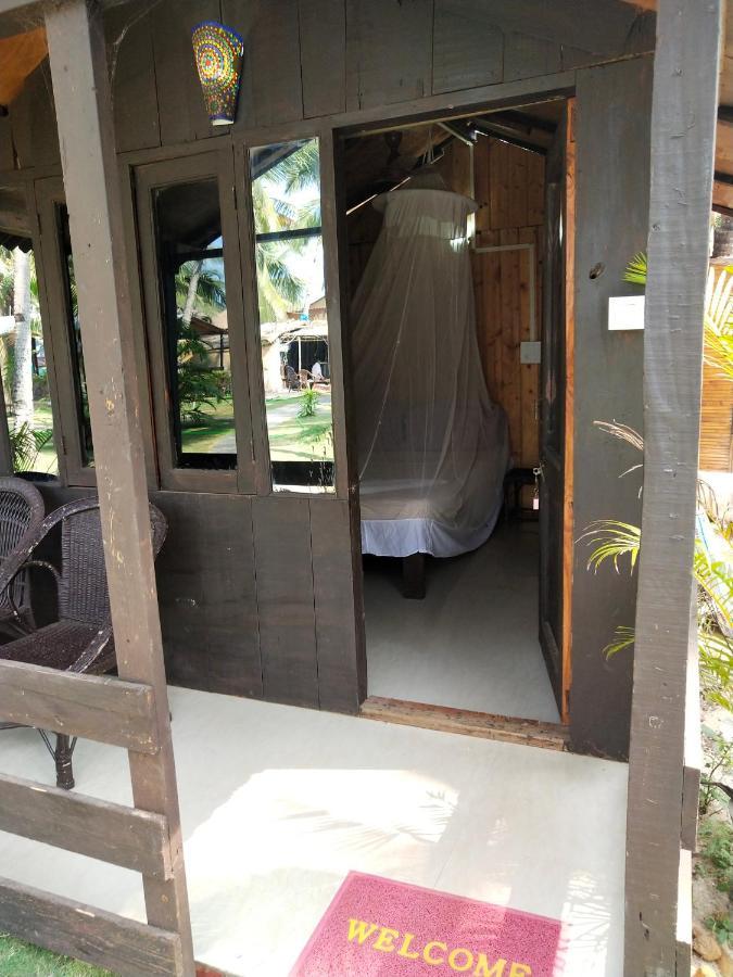 Papillon Beach Huts Hotel Palolem Esterno foto