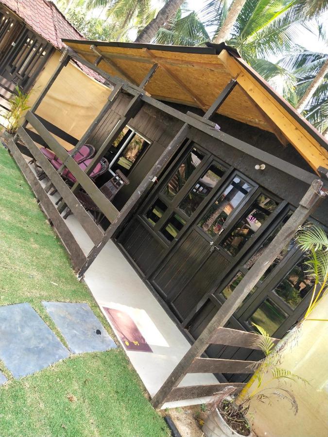 Papillon Beach Huts Hotel Palolem Esterno foto